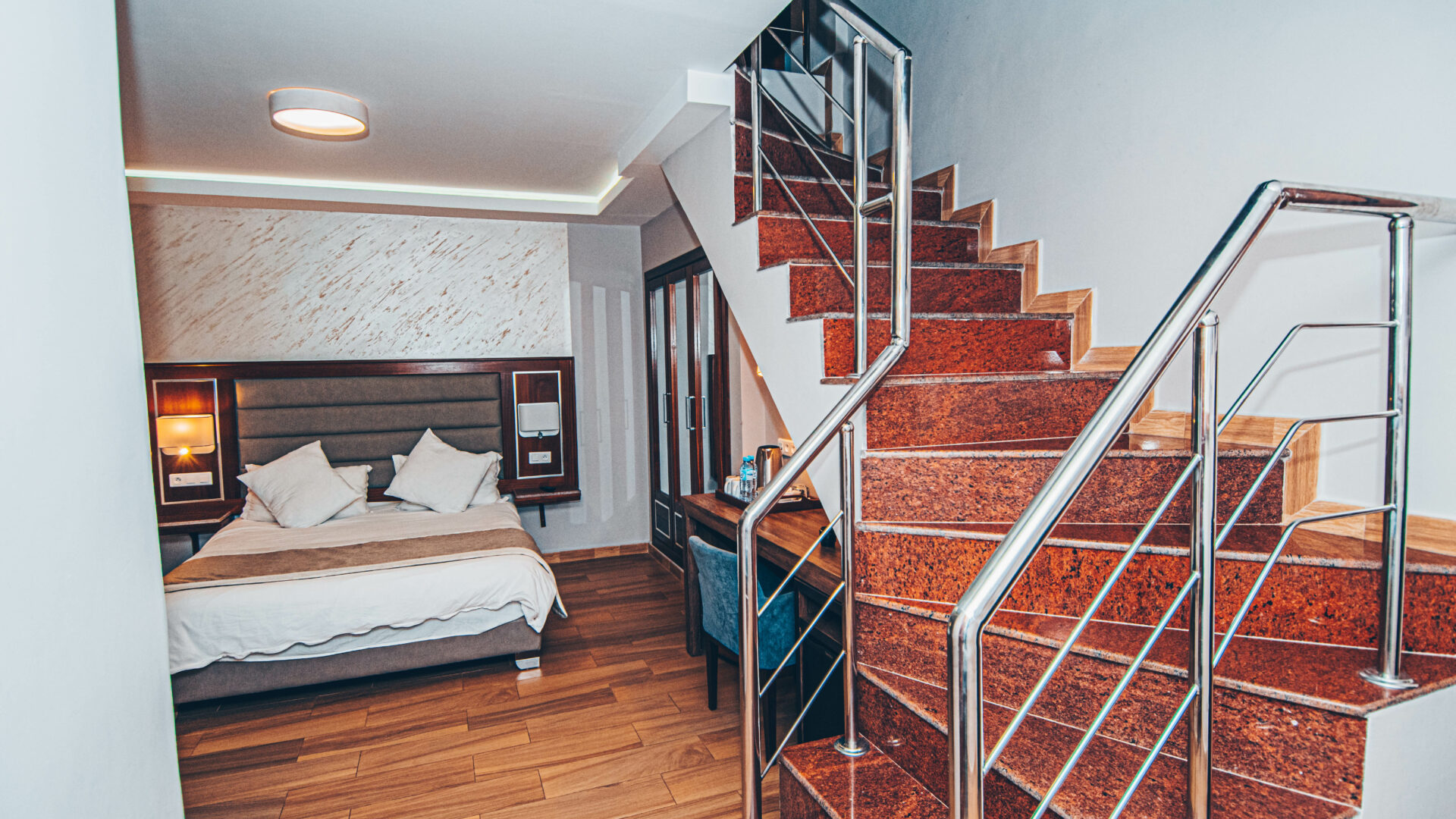 Duplex