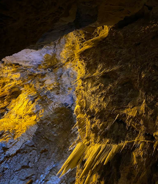 Grotte féerique d'Aokas